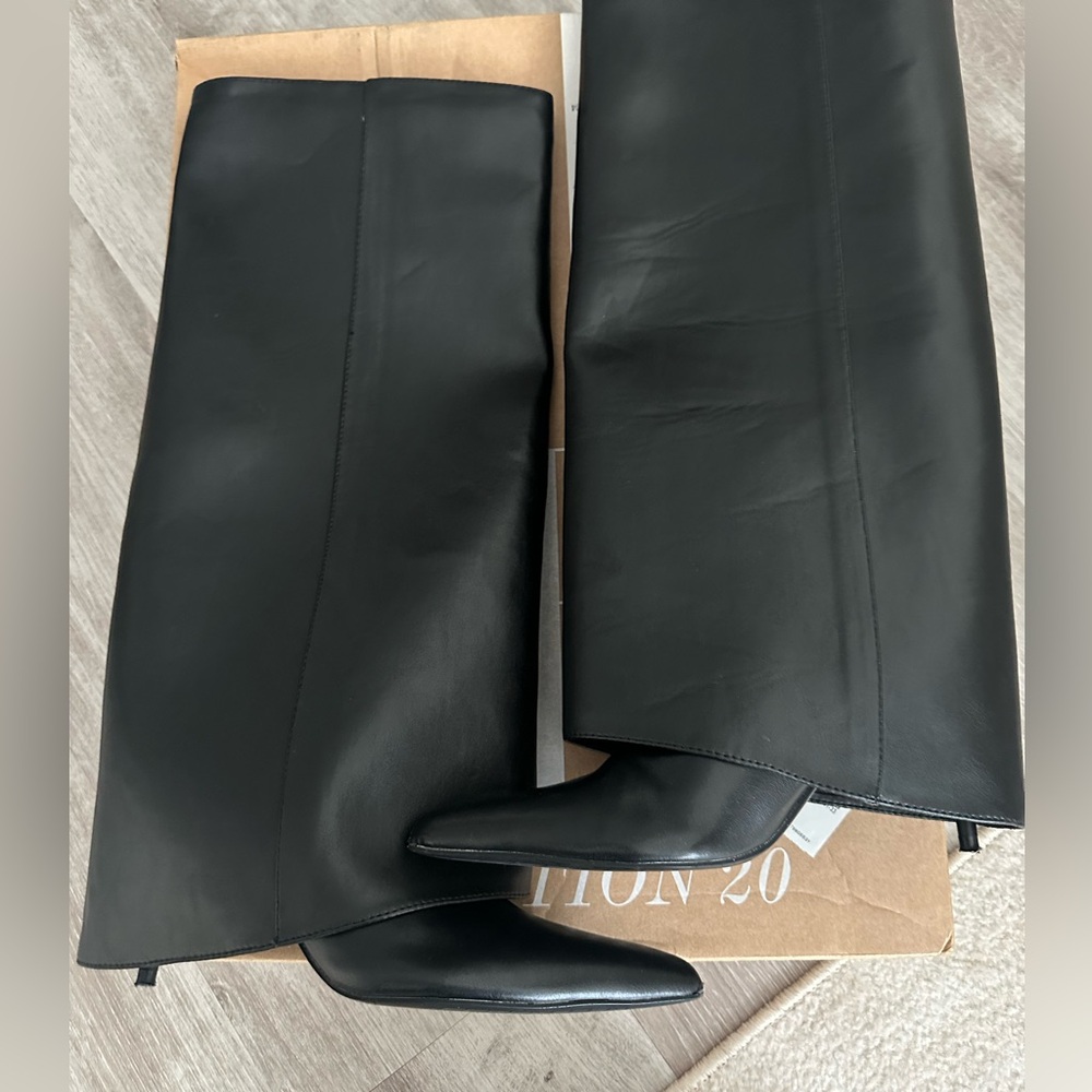Zara Black Boots - 3019/210
